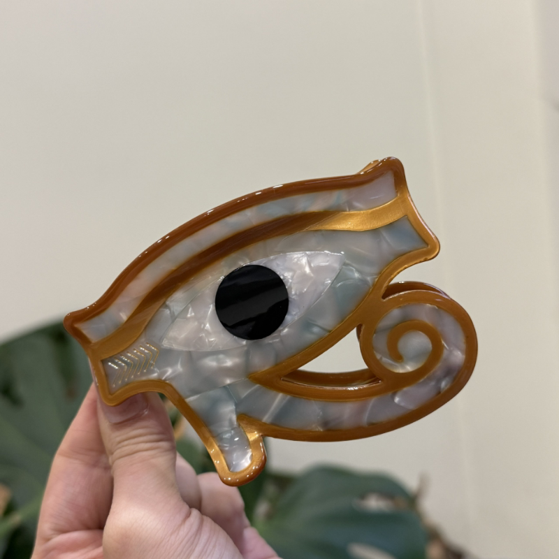 Unleash Your Inner Mystic: Acetate Pharaoh & Cat Hair Claw Clip - Product image 4