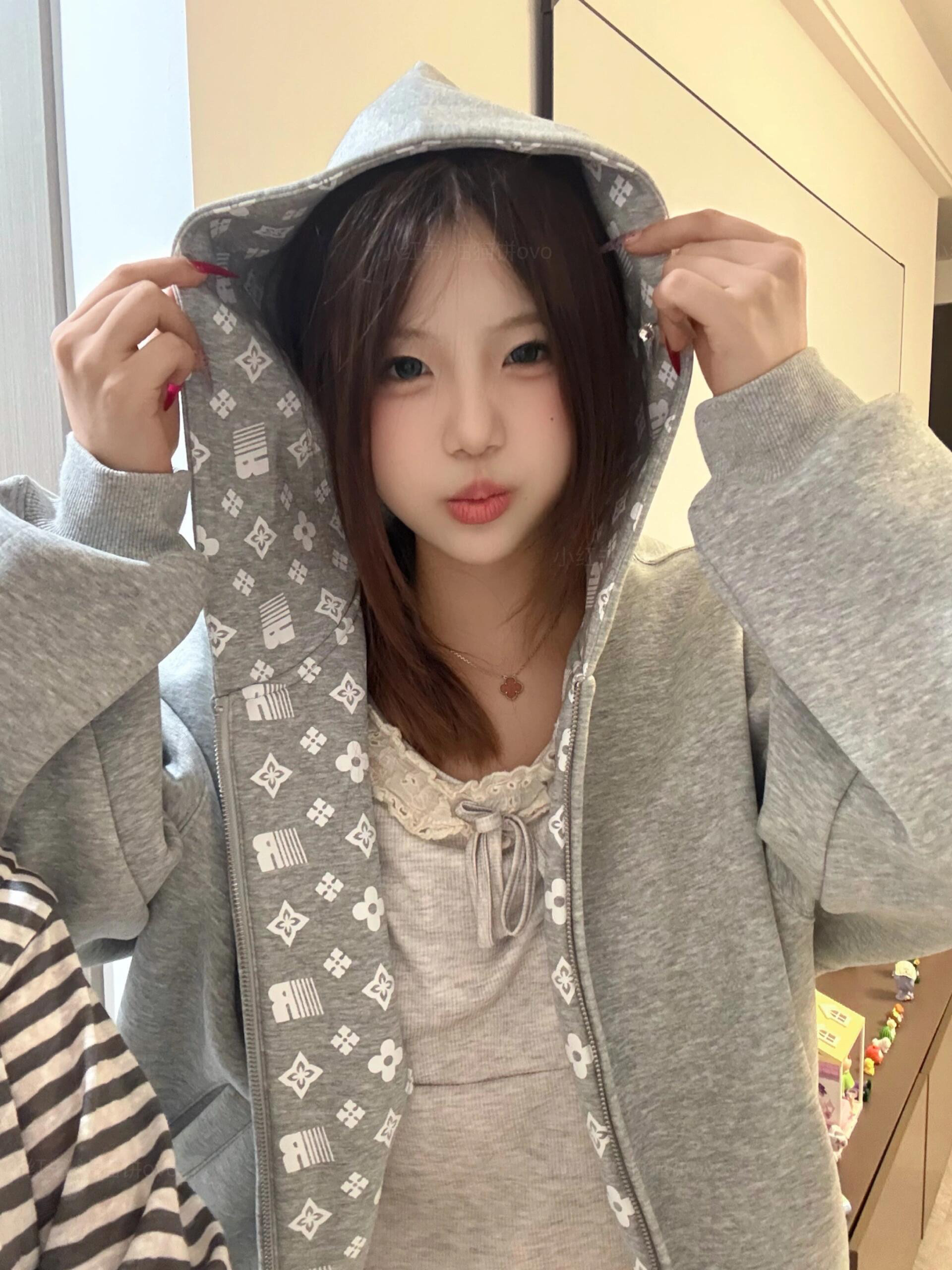 女童春秋款上衣2025新款儿童秋装中大童秋季开衫外套连帽卫衣潮,童装/婴儿装/亲子装,普通外套,淘宝优惠券,粉丝福利购,淘宝优惠卷