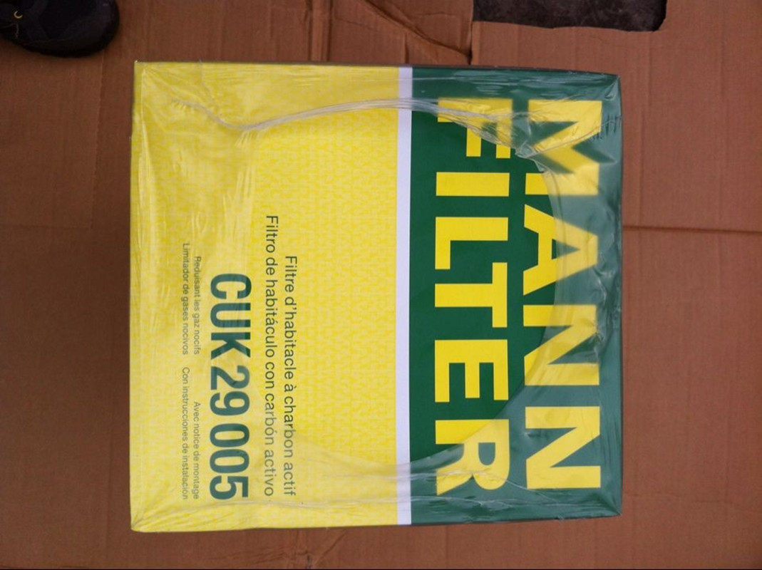 曼牌活性炭奔驰过滤GLK