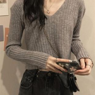 短款内搭打底衫女秋冬季韩系设计感小众感套头v领针织衫上衣