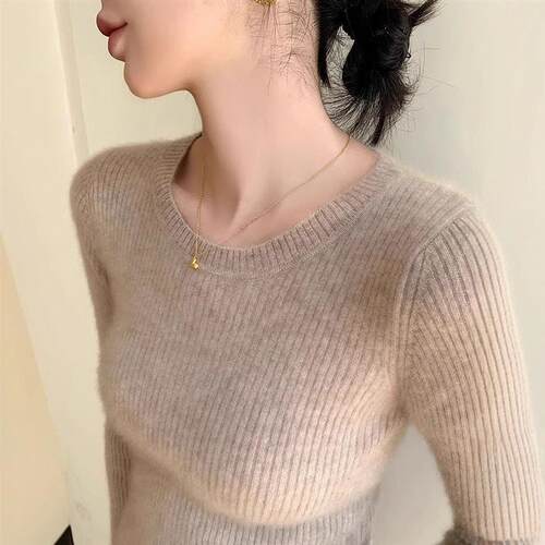 高级感圆领毛衣女冬季新款针织打底衫洋气内搭修身显瘦长袖上衣韩