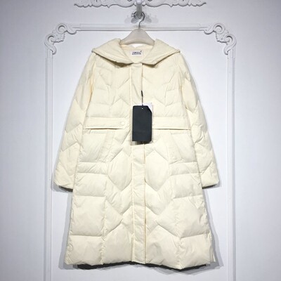 潮系列 8282S098 时尚羽绒服品牌女装折扣颦薪