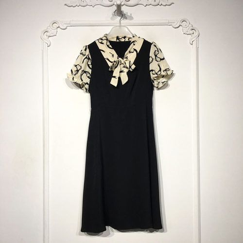 容悦 8342S172 时尚连衣裙品牌女装折扣颦薪