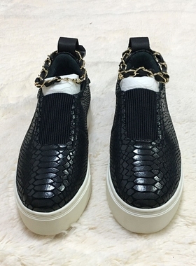 玛SFES系列 PF12269 时尚牛刨层革品牌女鞋折扣饕