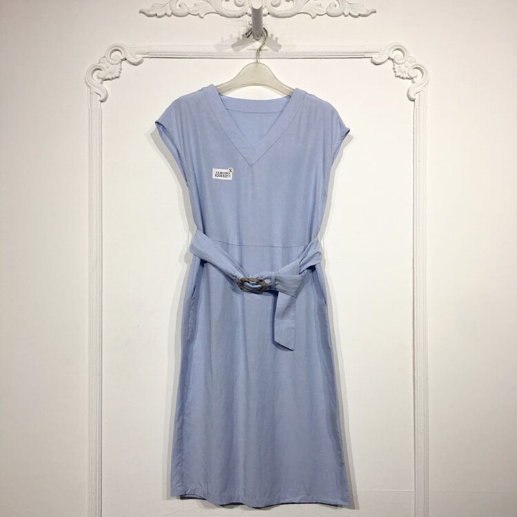 蔓系列 8206S211 时尚连衣裙品牌女装折扣颦薪