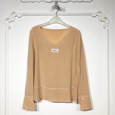 衣系列 8227S212 时尚真丝上装品牌女装折扣颦薪