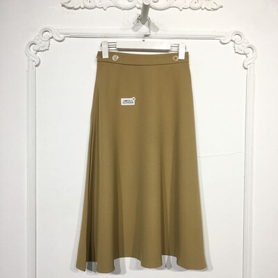 VE系列 8223S209 时尚半身裙品牌女装折扣颦薪