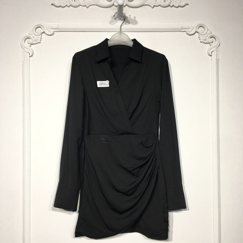 潮系列 8237S062 时尚连衣裙品牌女装折扣靓