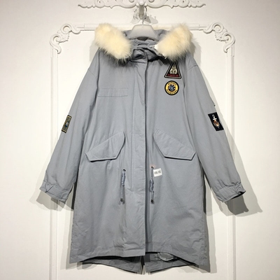 潮系列 8279S045 时尚真毛领羽绒服品牌女装折扣颦薪