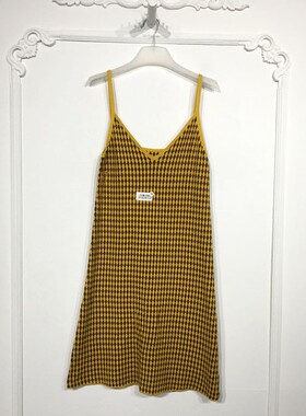 欧系列 8193S137 时尚针织连衣裙品牌女装折扣颦薪