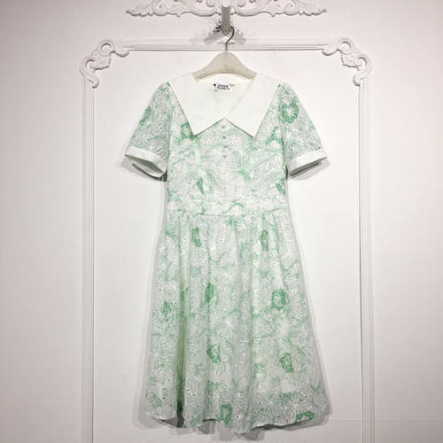 SK系列 8224S131 时尚连衣裙品牌女装折扣颦薪