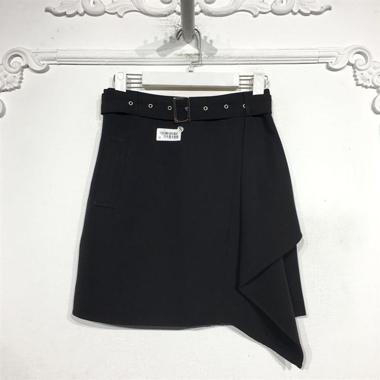 潮系列 8101S159 时尚短裙品牌女装折扣颦薪