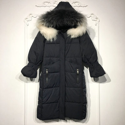 容系列 8335S236 时尚真毛领长款羽绒服品牌女装折扣颦薪