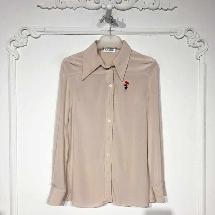 潮系列 8263S072 时尚衬衫品牌女装折扣颦薪