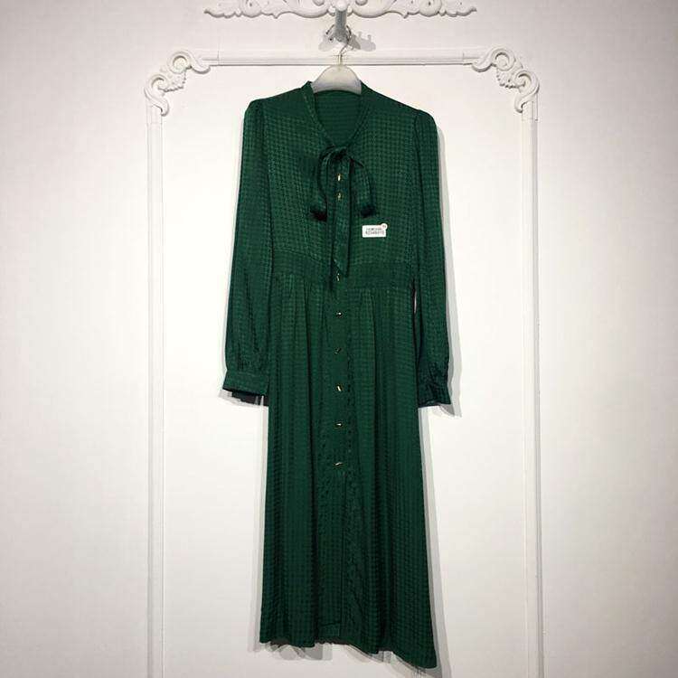 睿KB系列 8234S010 时尚连衣裙品牌女装折扣颦薪