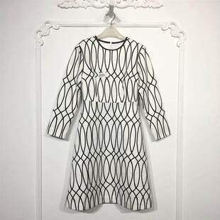 连衣裙品牌女装 时尚 折扣颦薪 8121S148 西树系列