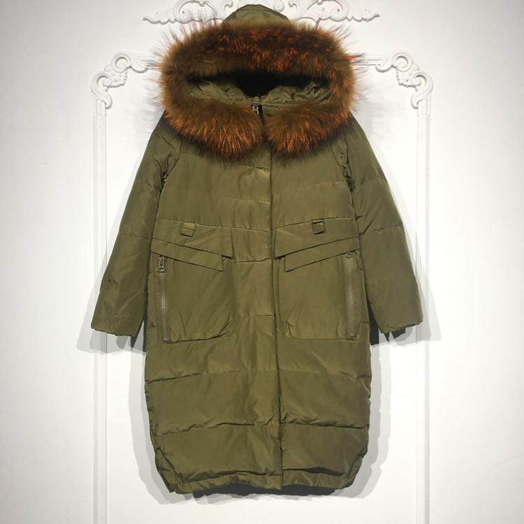 潮系列 8280S084 时尚真毛领羽绒服品牌女装折扣颦薪