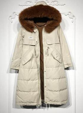 潮系列 8280S070 时尚真毛领羽绒服品牌女装折扣颦薪