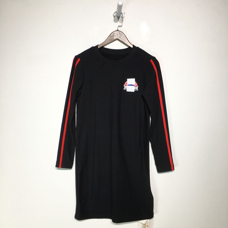 潮系列 Z01-A01377 时尚加绒连衣裙品牌女装折扣靓备