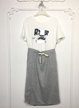 沫H系列 8218S273 时尚套装两件套品牌女装折扣颦薪