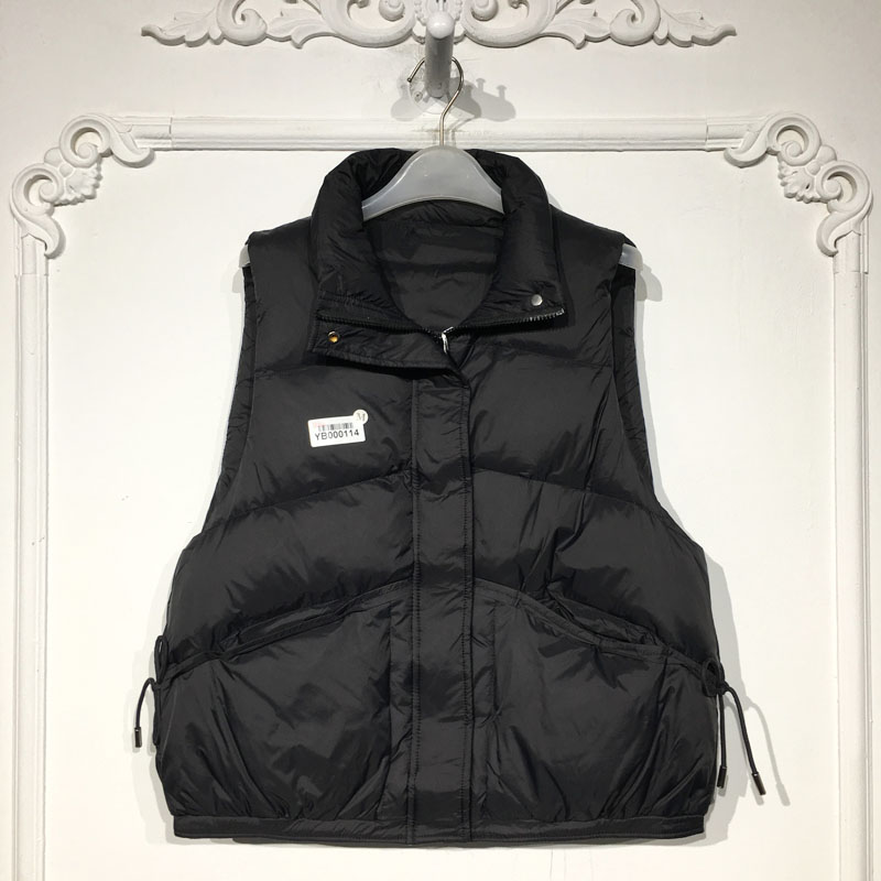 容系列 YB000114 时尚羽绒马夹品牌女装折扣馨