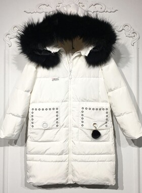 潮系列 8279S002 时尚真毛领羽绒服品牌女装折扣颦薪