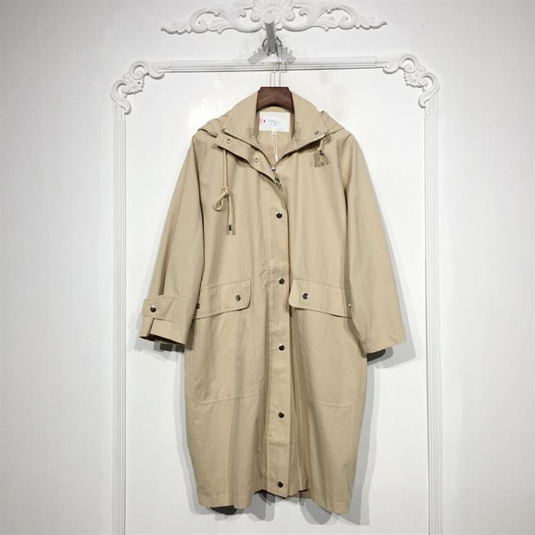 乐T系列 D88543 时尚风衣外套品牌女装折扣颦薪