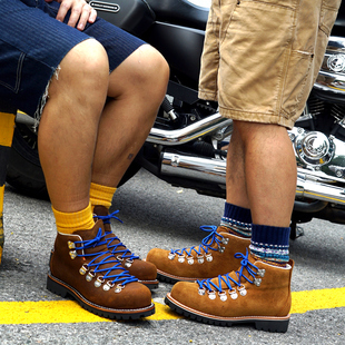 户外露营复古徒步山脉之光短靴固特异耐磨头层油蜡牛皮厚底男靴子