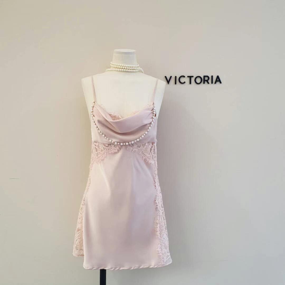 VICTORIA韩国东大门代购夏季甜美冰丝性感纯色荡领情趣女吊带睡裙