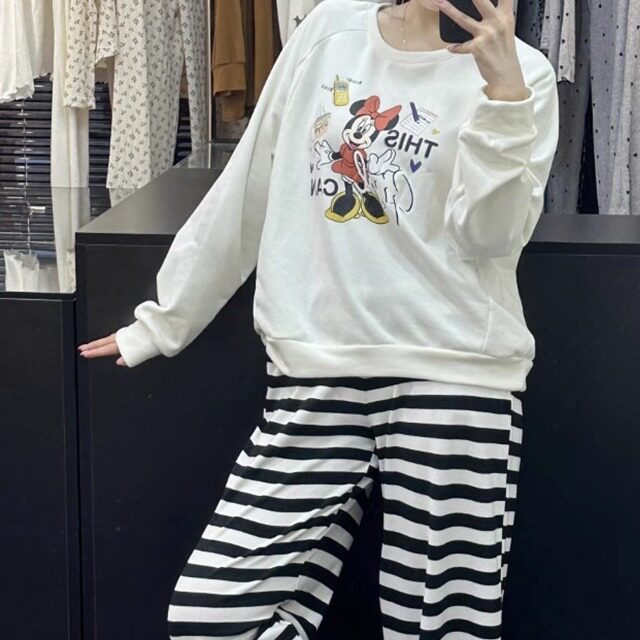 迪士尼可爱减龄卡通印花女睡衣