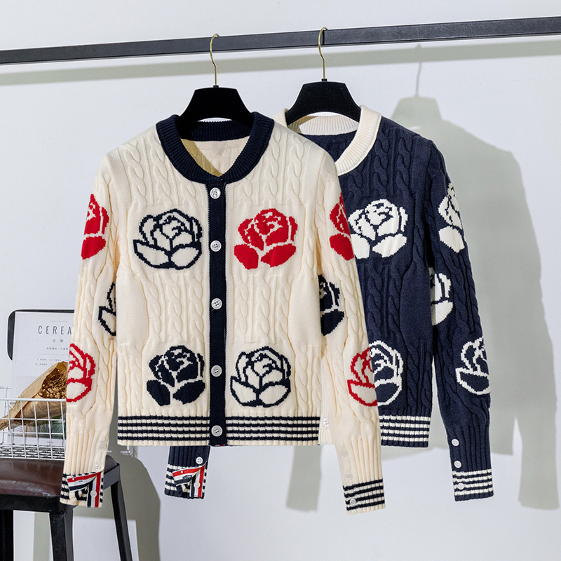 加厚针织开衫粗绞花毛衣外套女