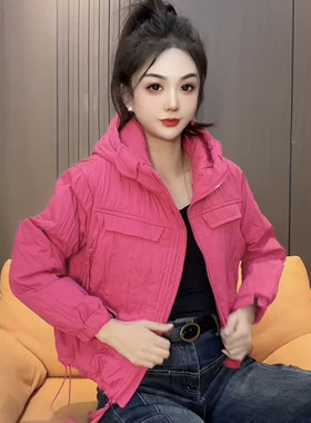 2026春秋季流行好看洋气薄棉衣短款女休闲韩版连帽大兜小风衣夹克