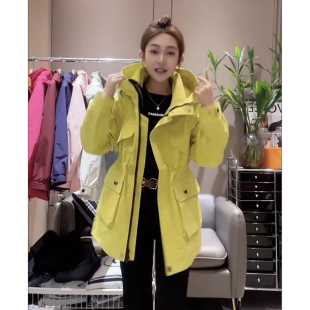 2026春秋防水冲锋衣女中长款 大帽子休闲秘境料风衣显瘦防风派克服