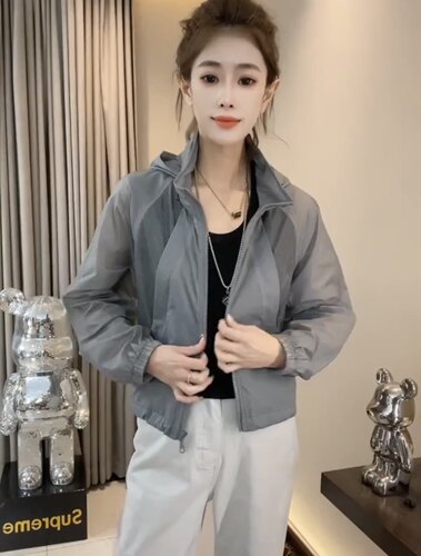短款防晒衣外套聚酯纤维连帽休闲