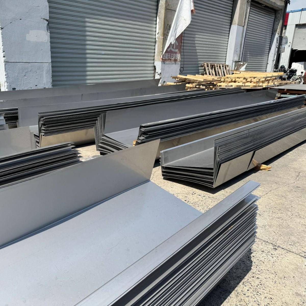 304L不锈钢天沟301不锈钢天沟厂家现货304不锈钢排水槽排水U型