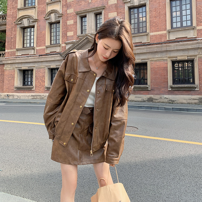 声雨竹咖色美拉德穿搭皮衣外套女2026新款早秋穿搭一整套复古半身
