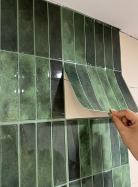 3d立体瓷砖贴厨房防油耐高温贴纸防水防潮浴室壁纸自粘式墙贴