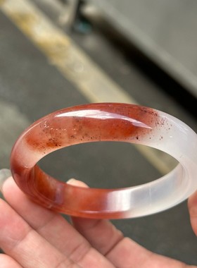 新疆桃花酿金丝玉手镯女款粉圆条余太翠少女鸡血红扁条玉镯子