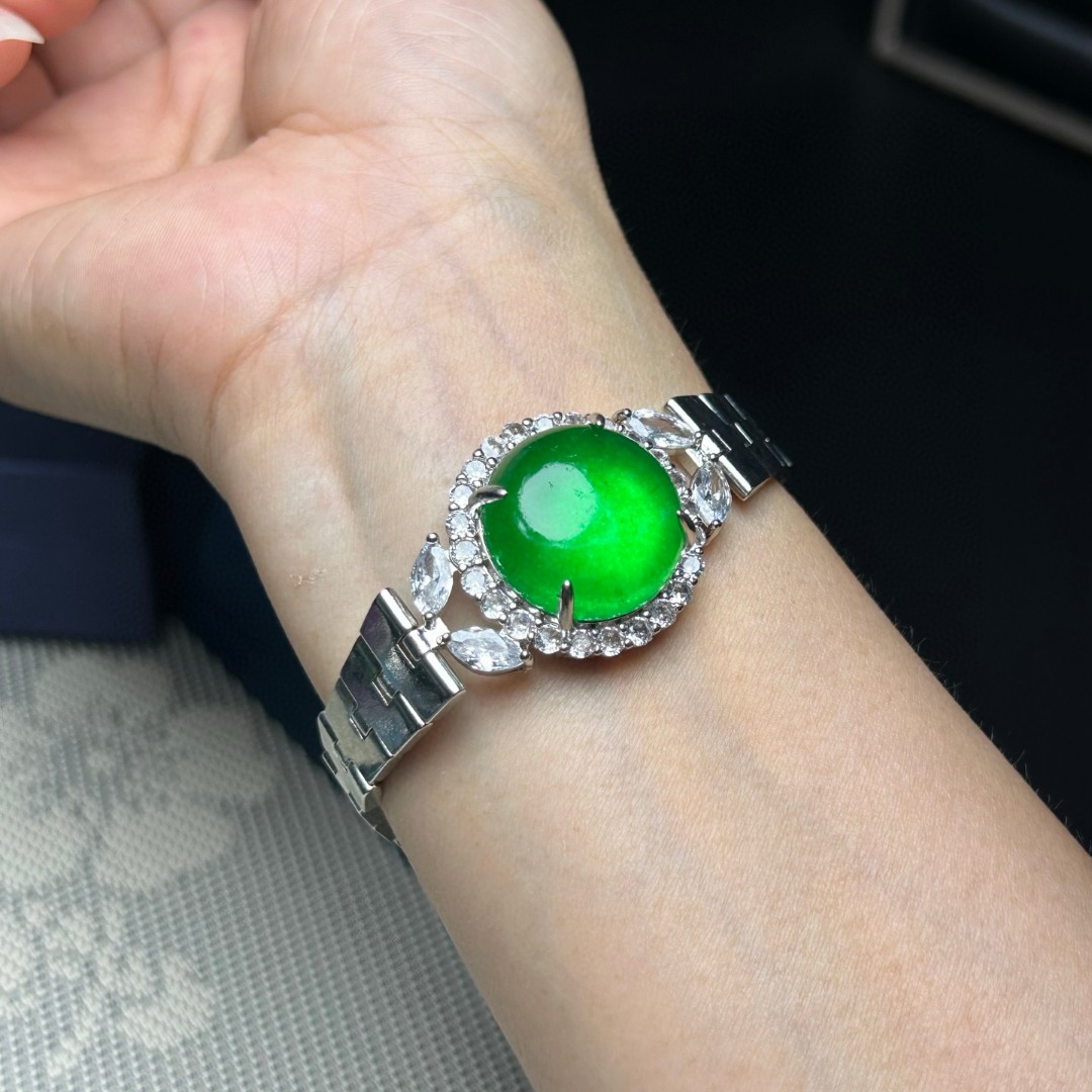 天然翡翠色冰种满绿帝王绿蛋面手链女款玉石手串送女友礼物手表款