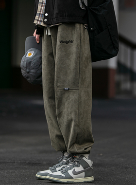 军绿色鹿皮绒小脚工装裤男春秋新款情侣大码亲肤软糯运动束脚裤潮