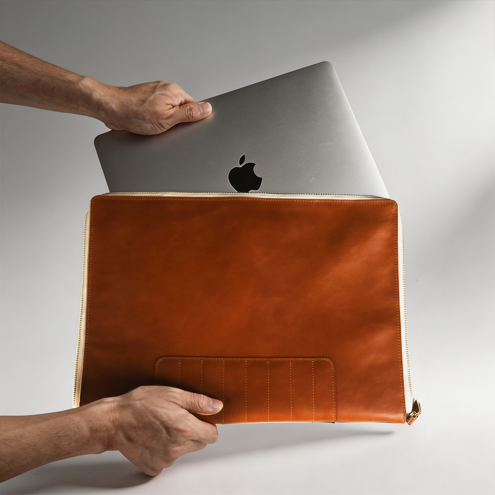 适用苹果MacBookPro14寸保护壳16寸2026款M5笔记本电脑M4油蜡真皮macbookair13.6英寸15.3轻奢M3外壳M2防摔套