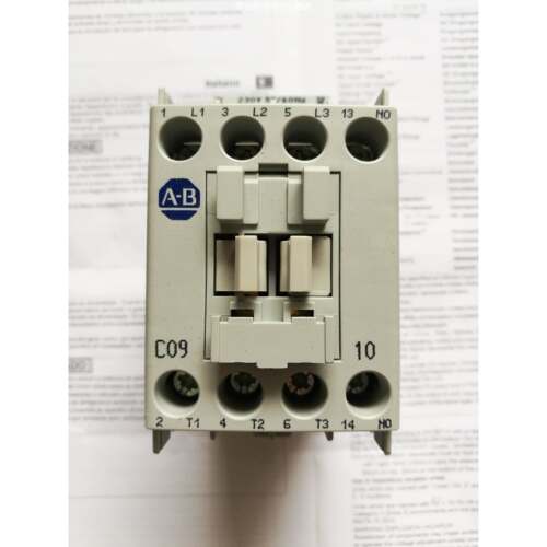 全新原装 100-C09KD01 接触器100-C09*01 AC110V 现货