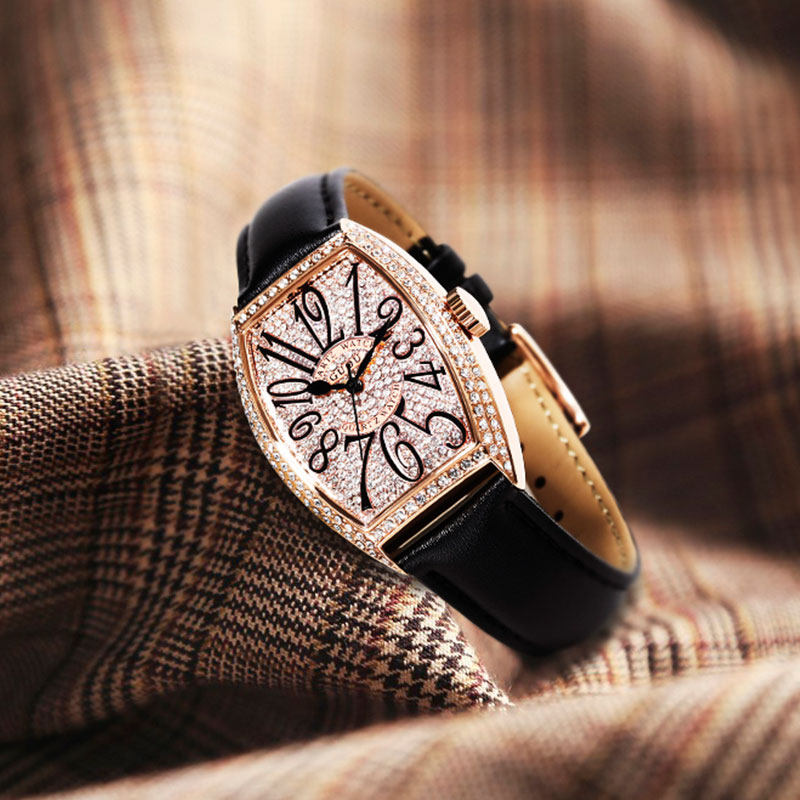 古欧中性满天星男士手表网红表时尚复古防水真皮潮流奢华镶钻金表