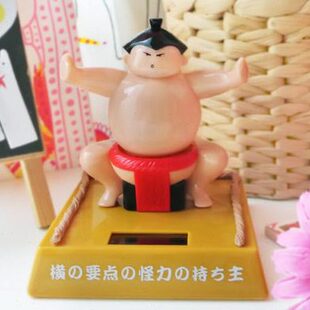 相扑手太阳能娃娃车载居家摆件摇头公仔竞技相扑创意车载内饰摆件