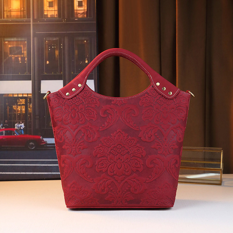 时尚款中年妈妈红色压花通勤托特包轻奢大气单肩斜挎包