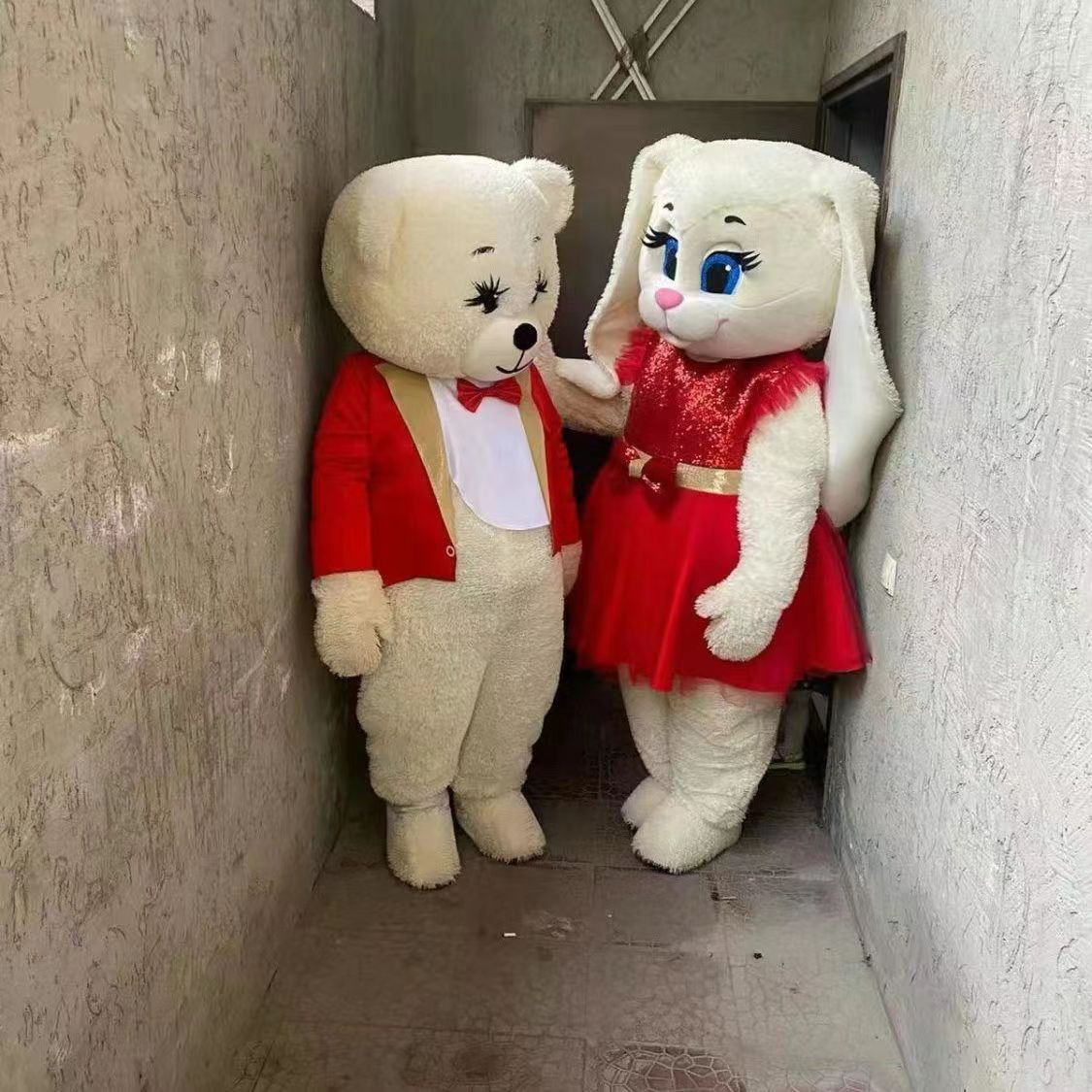 纽伊卡情侣小熊头套演出人偶服装