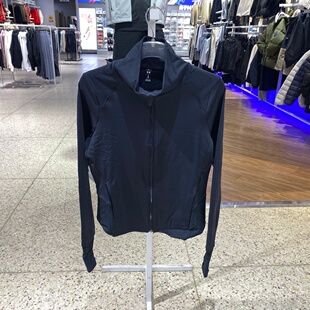 安德玛Under Armour女士夏秋薄款修身外套显瘦拉链上衣1379157