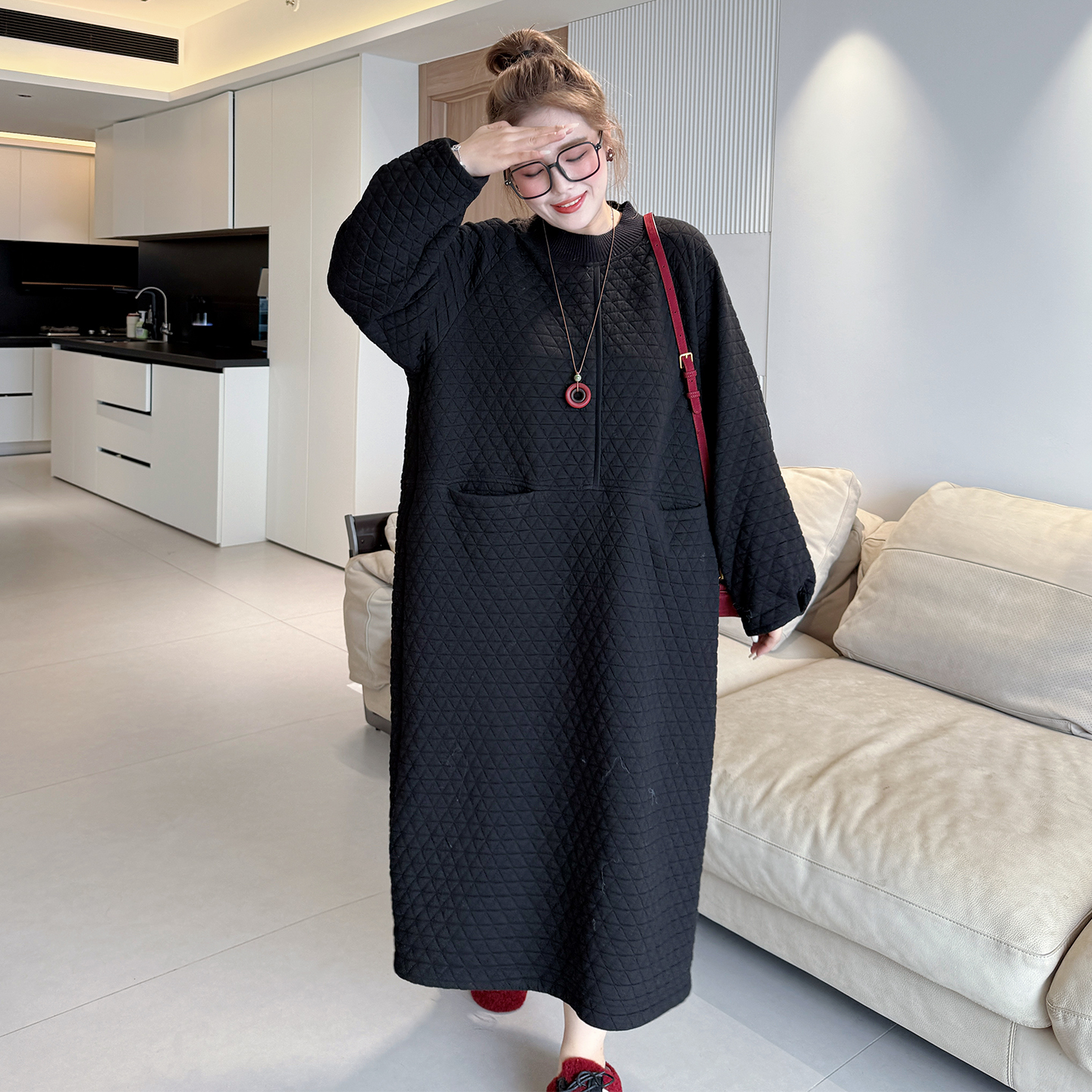 【新品折上折】媛子家大码冬季宽松夹棉菱格压纹胖mm圆领连衣裙女