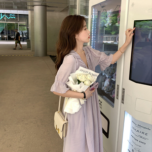 V领气质雪纺连衣裙女2025夏新款高级感别致独特的绝美法式茶歇裙图片