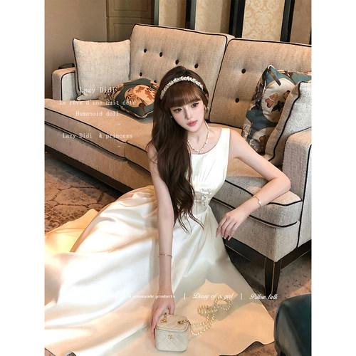 LazyDidi维也纳星芒 天鹅系列 玫瑰缎光经典高贵长裙立裁星钻礼裙